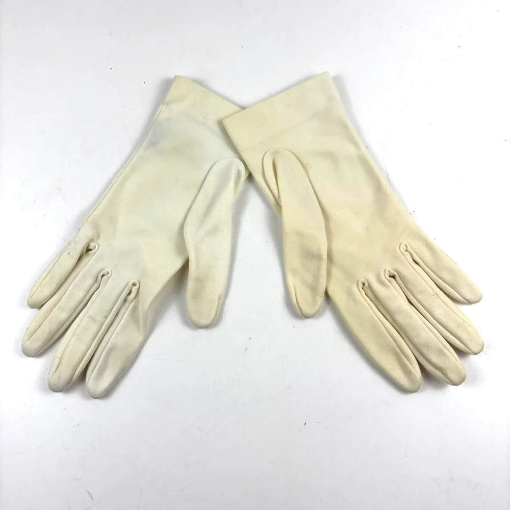 Unbranded vintage cream
